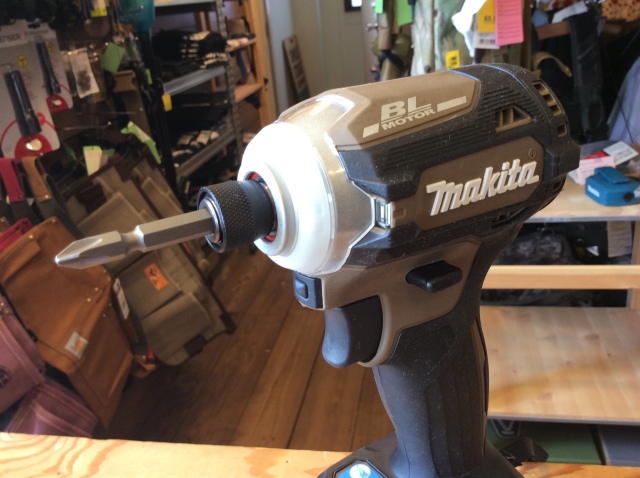 MAKITA TD171DZAB AUTHENTIC BROWN / 本体のみ