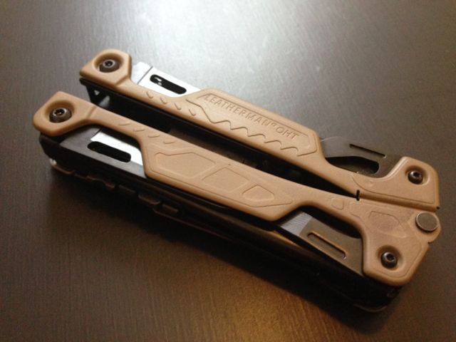 LEATHERMAN COYOTE TAN