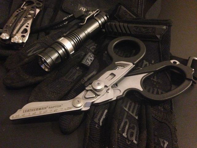 LEATHERMAN RAPTOR