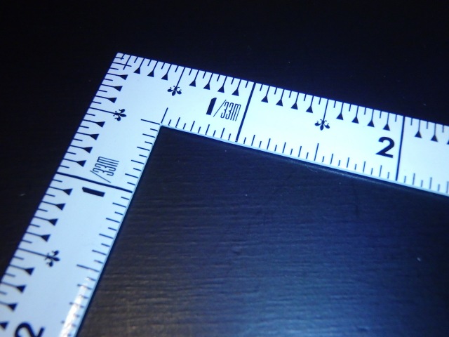 シンワ　曲尺　同厚　ホワイト　１尺 表裏同目　名作　尺目相当目盛